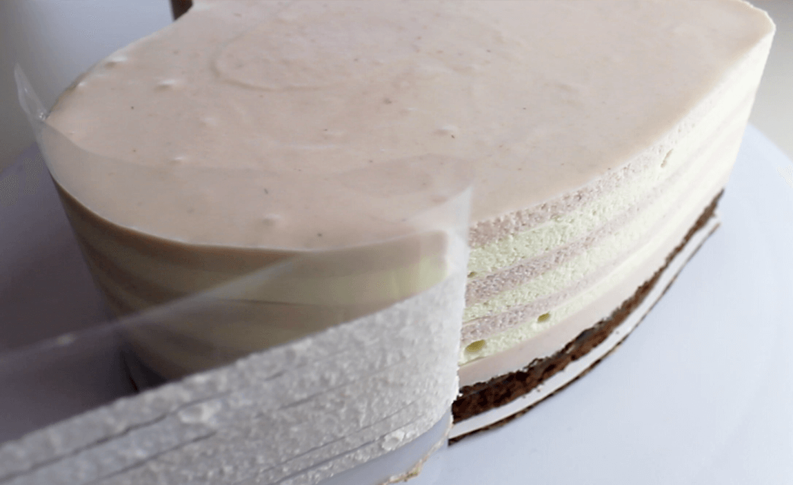 Strawberry and White Chocolate Heart Mousse Cake
